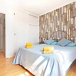 Casa Magdalena - Lovely House With Terrace & Pool Feriehus