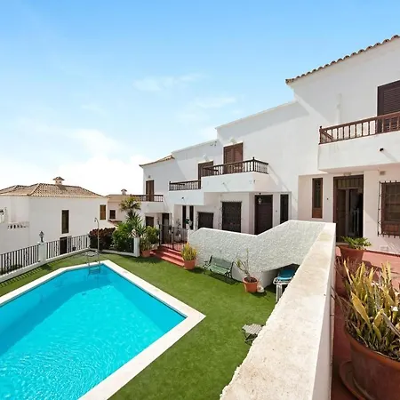 Casa Magdalena - Lovely House With Terrace & Pool Сasa de vacaciones