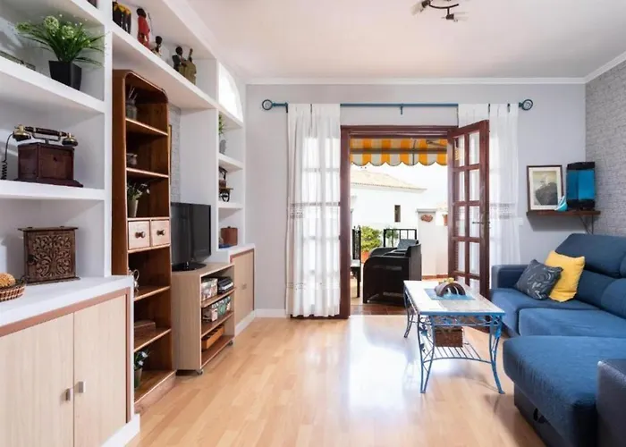 Σπίτι διακοπών Casa Magdalena - Lovely House With Terrace & Pool Chayofa